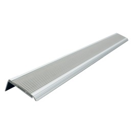 Antislip aluminium trapneus