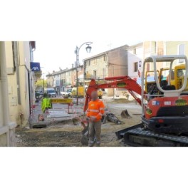 Construction barrier