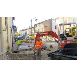 Construction barrier