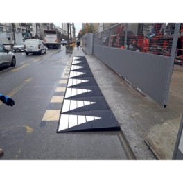 Wheelchair access ramp