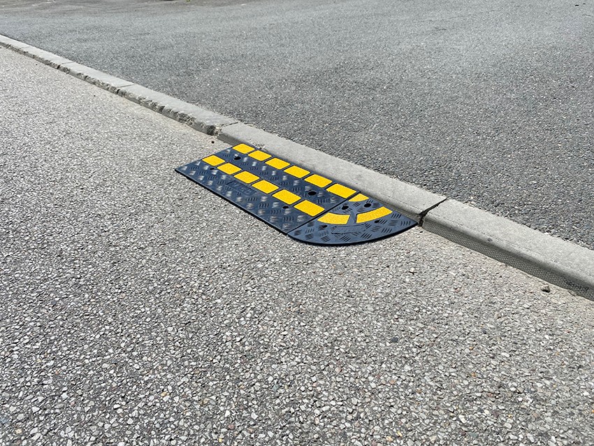 Angle pour rampe d'accès