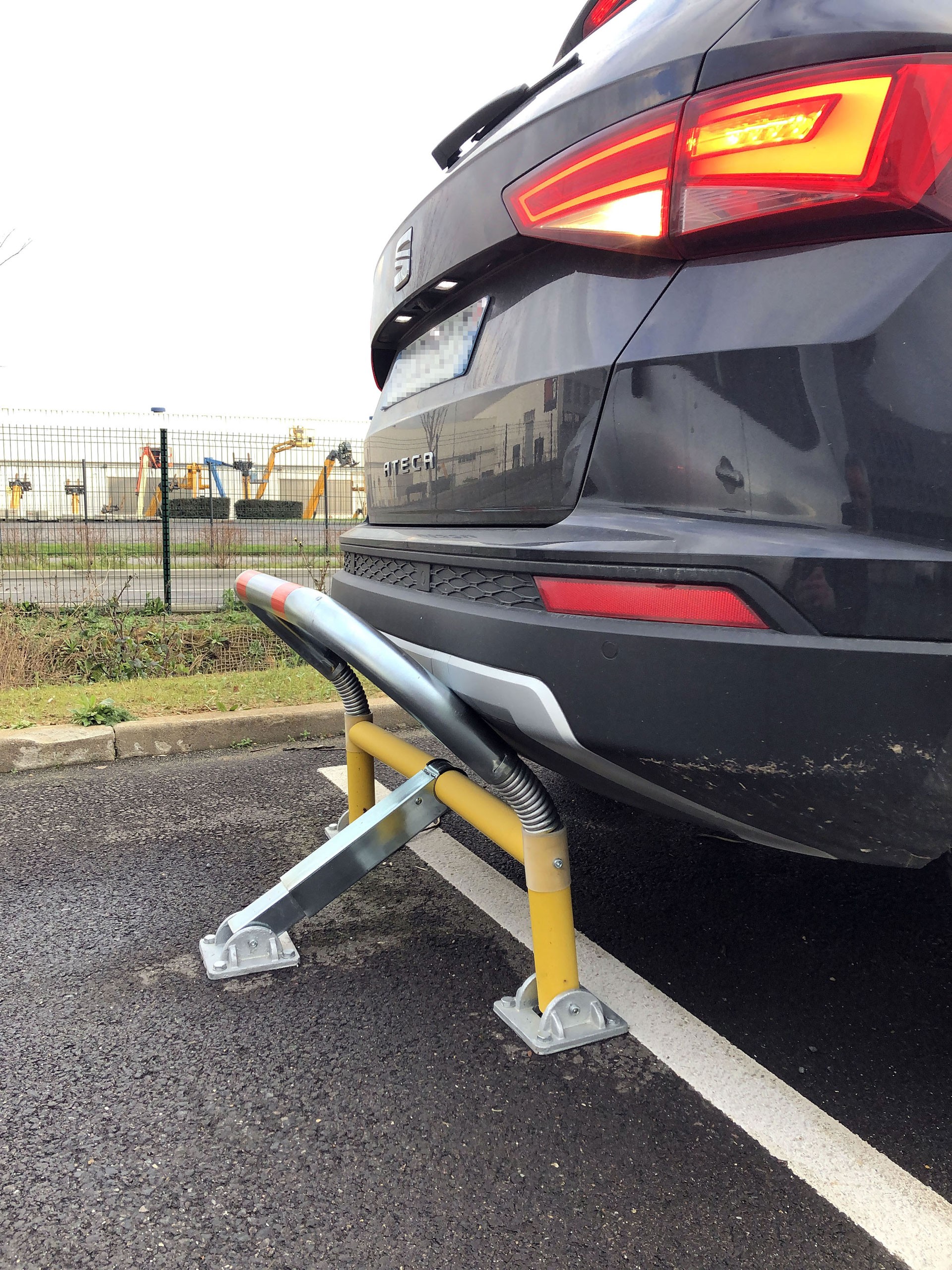 Arceau de parking haute résistance à ressorts