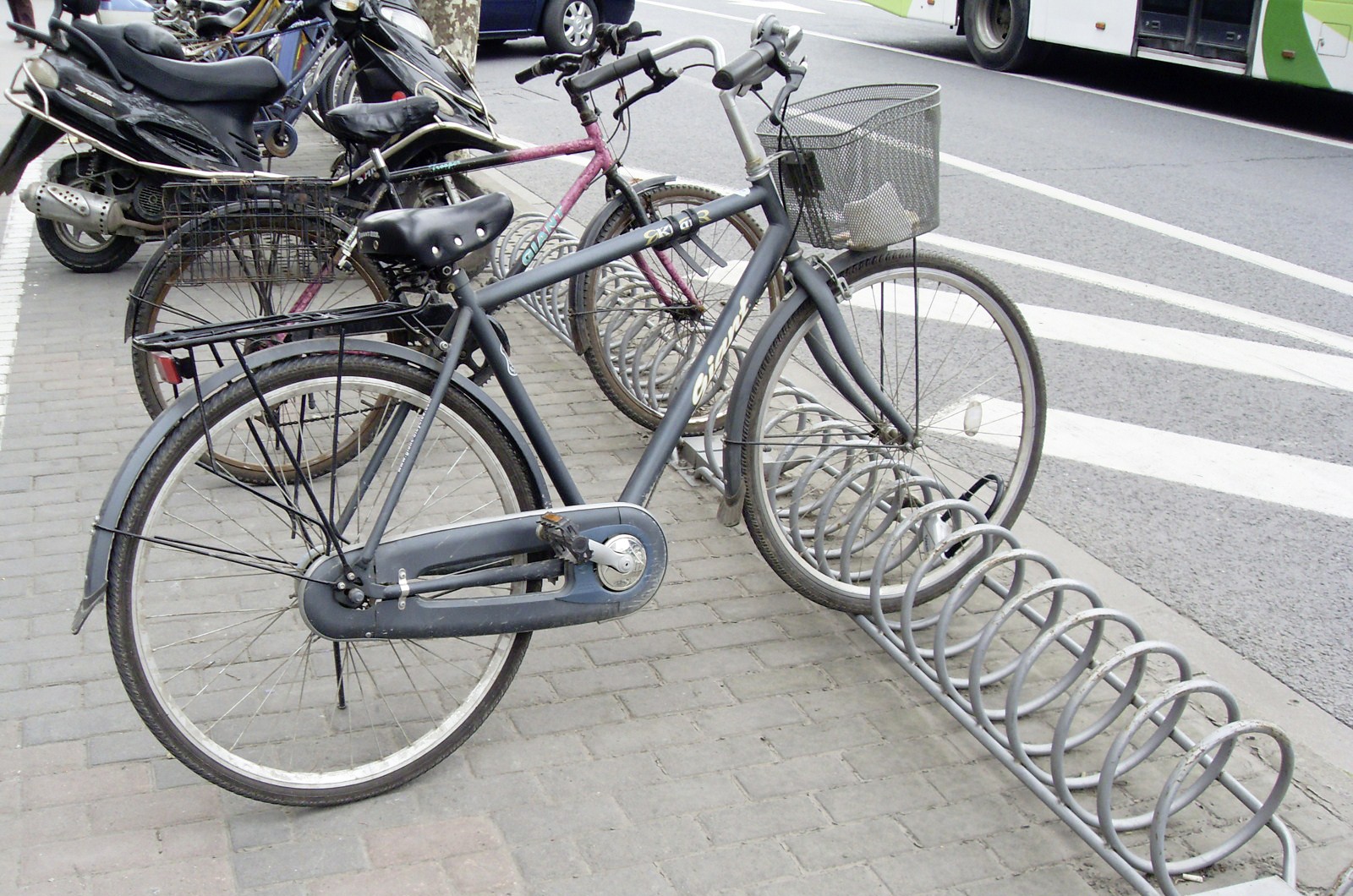 Bicycle rack for 10 bikes