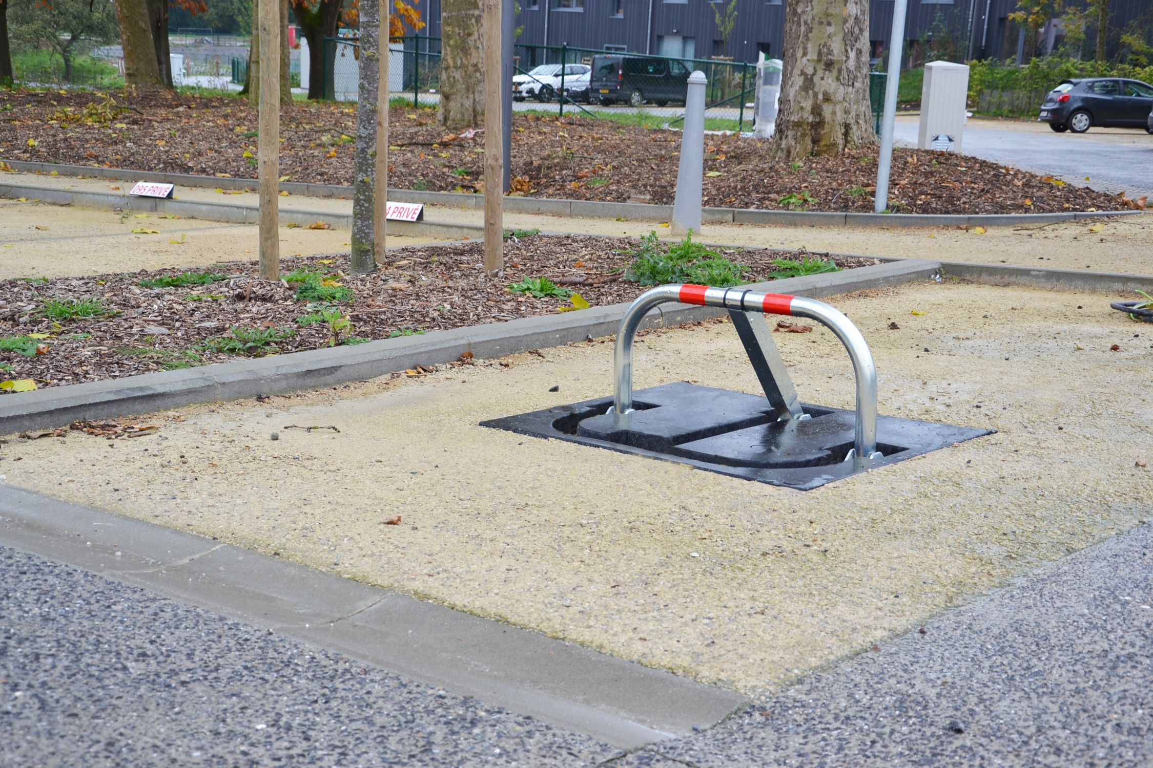 Arceau de parking à encastrer