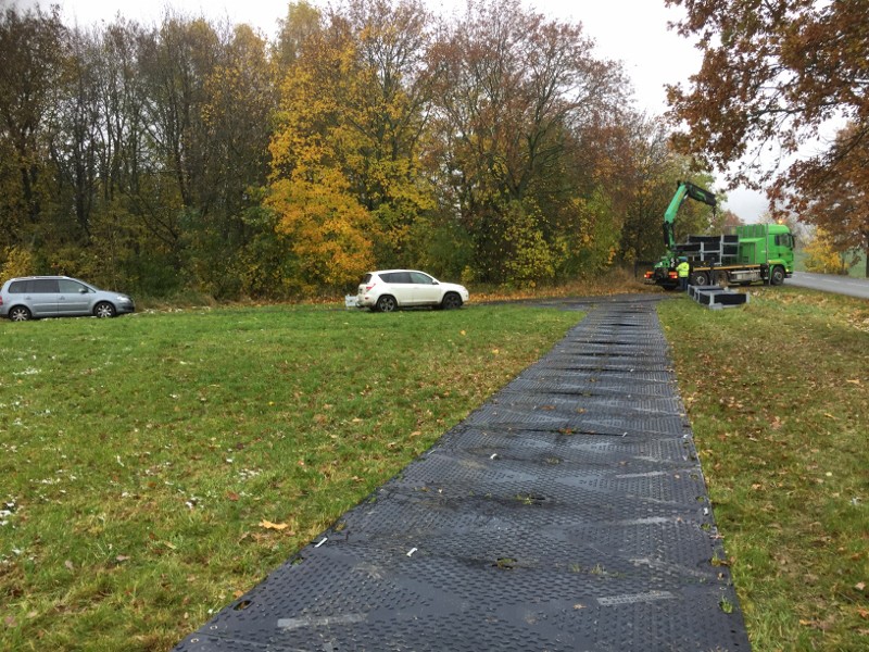 Temporary road plate  2.4 m 80 T