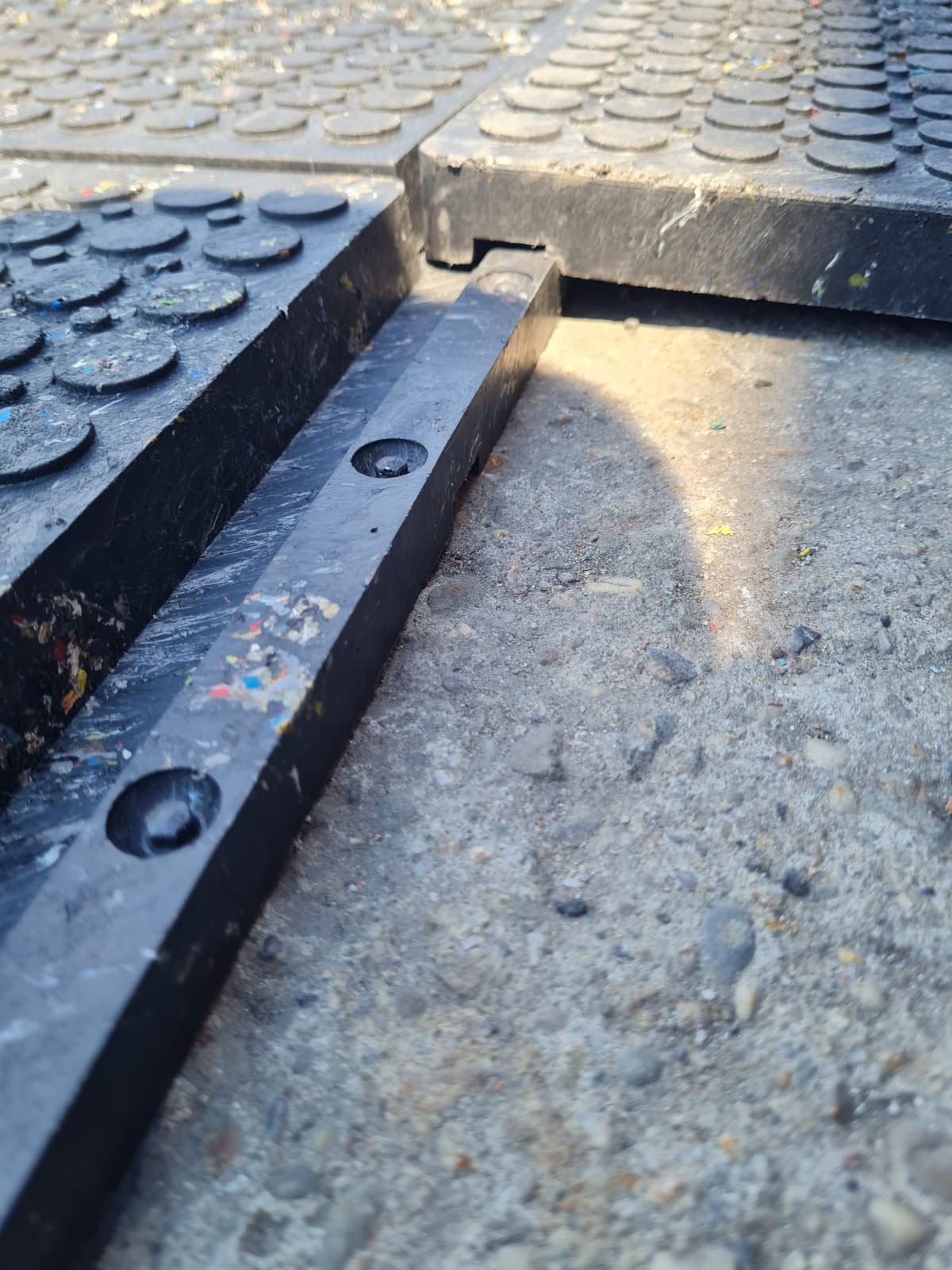 Temporary road plate  1.2 m 80 T