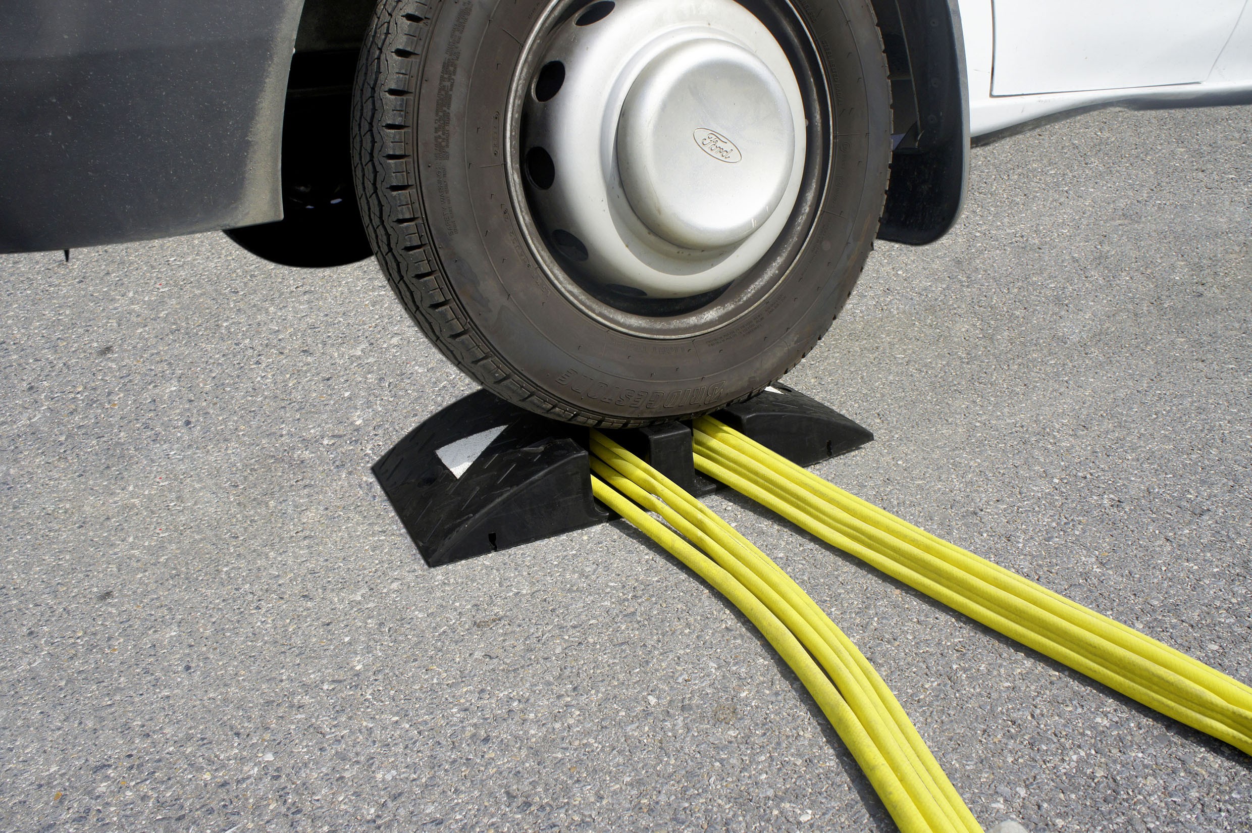 TRUCK CABLE PROTECTOR - TOP LOADING