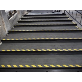 Anti-slip vloertape