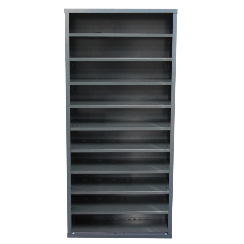 Armoire de rangement vide