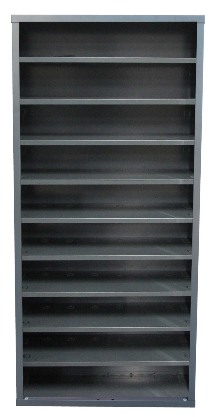 Armoire de rangement vide