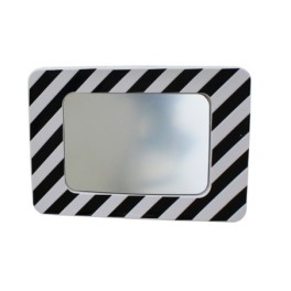 Roadside mirror