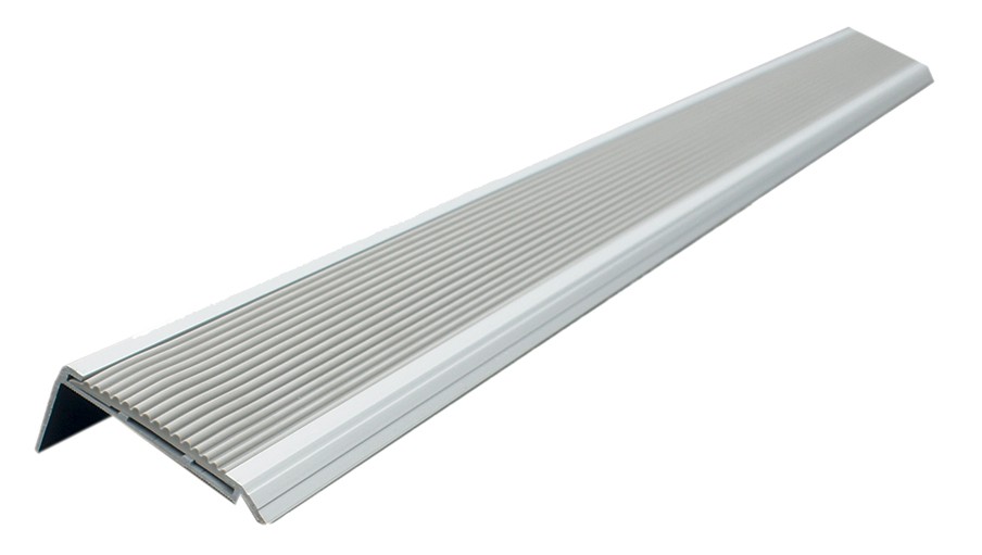 Non-slip aluminum stair nosing