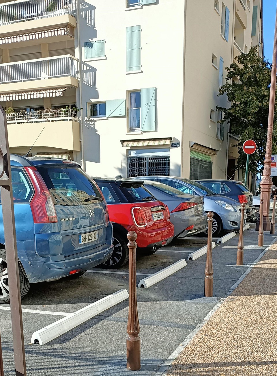 Butée haute visibilité