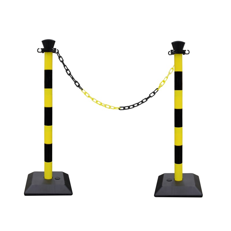Plastic bollard with chain - Monobloc
