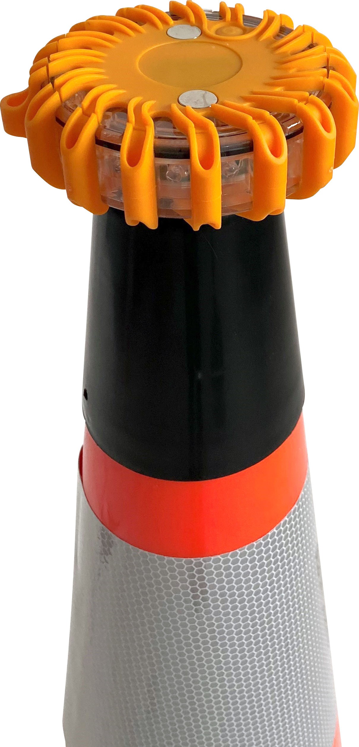 9-position lamp with cone adapter